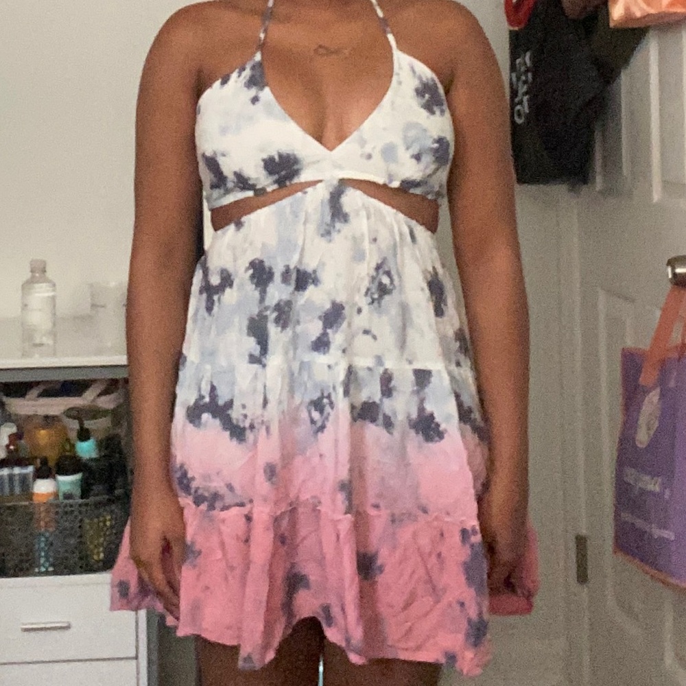 Host Pick π Surf Gypsy Marne tie die dress ! - Picture 2 of 6